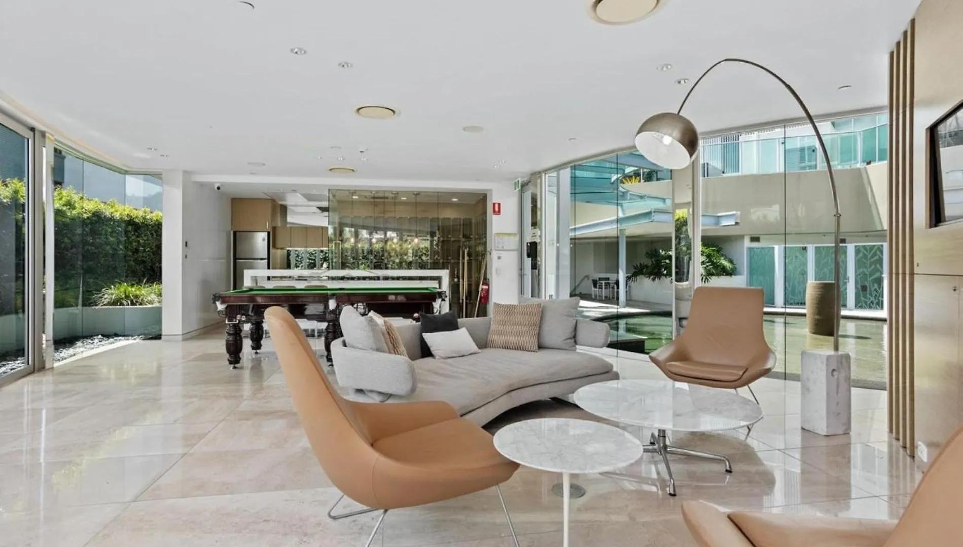 Luxury Beachfront Stay In Kirra Gold Coast
