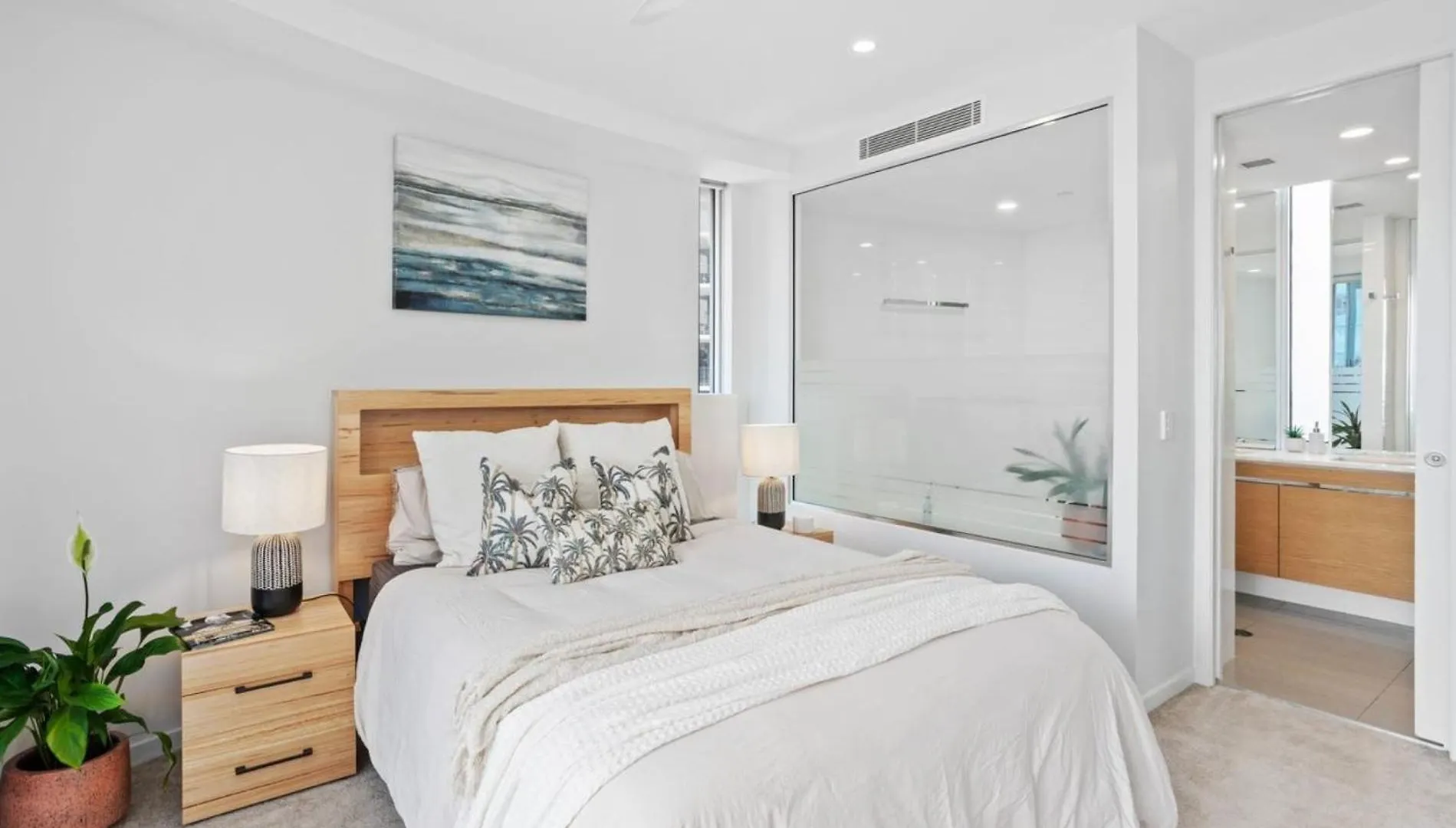 Luxury Beachfront Stay In Kirra Gold Coast 0*,